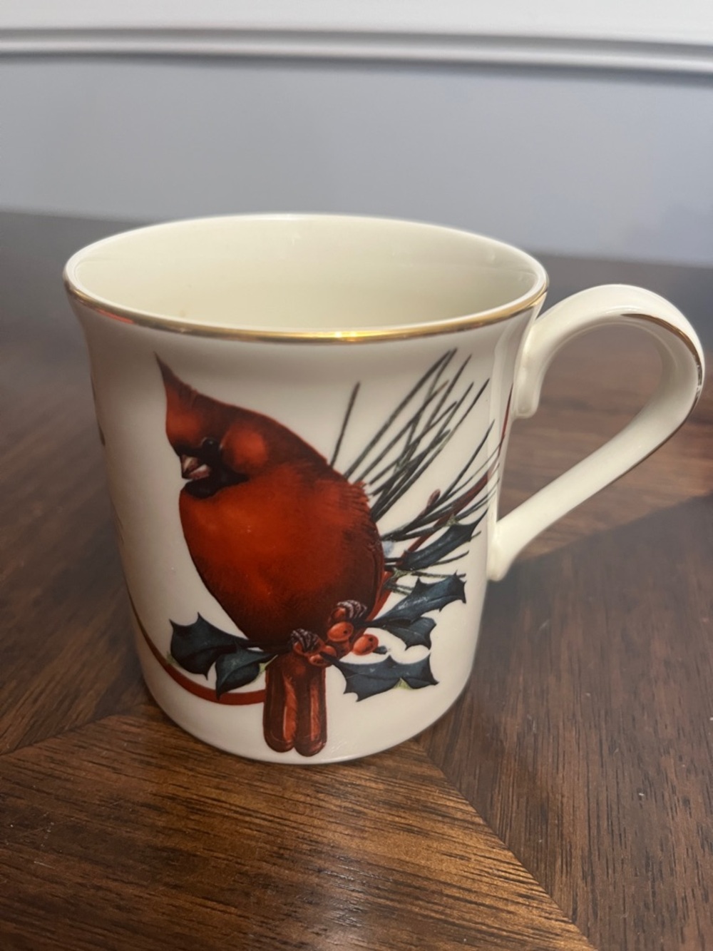 LENOX Winter Greetings Cardinal mug coffee cup bird